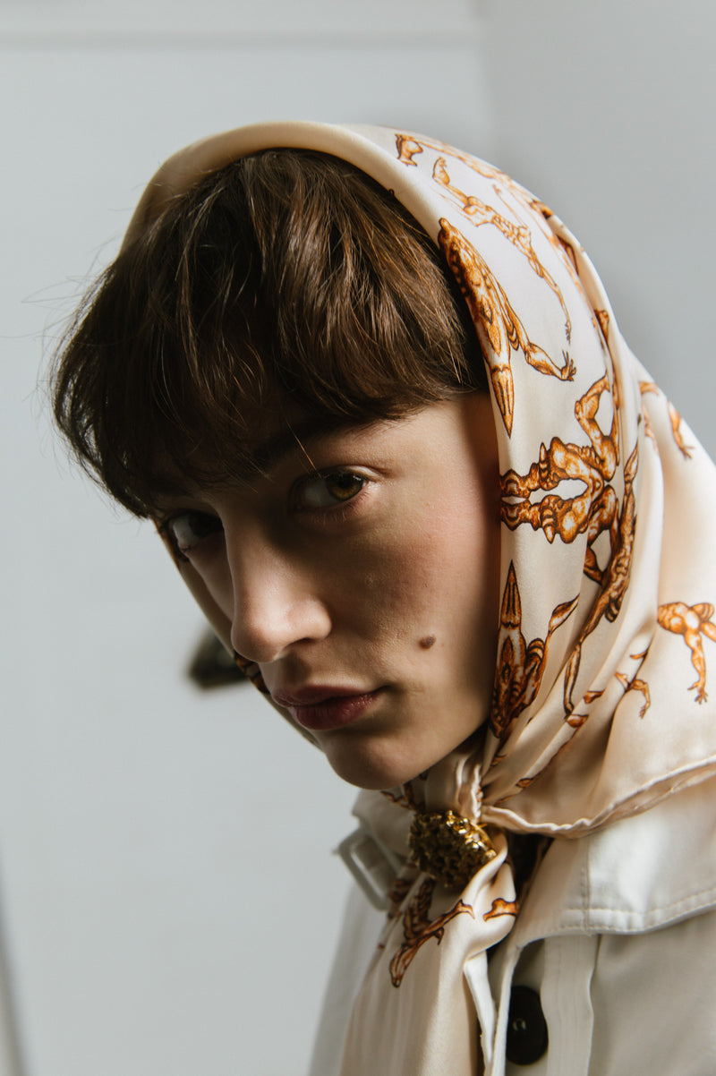 THE GOLDEN BODY — UNBOUND - Scarf