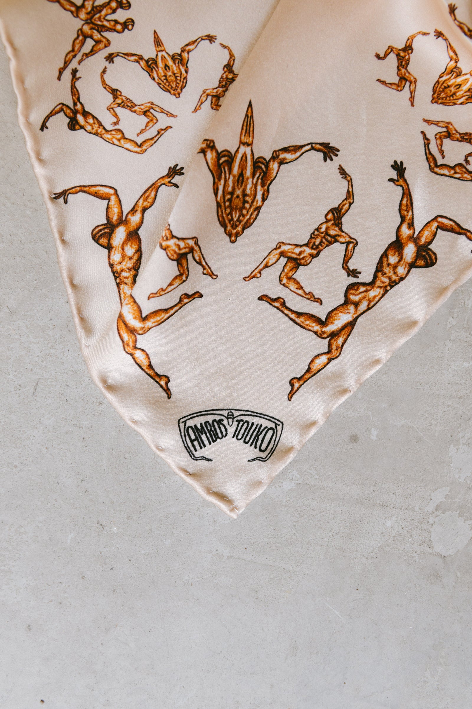 THE GOLDEN BODY — FRAMED - Scarf